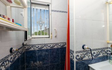 Property slide 30