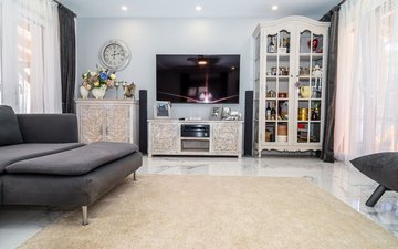 Property slide 14