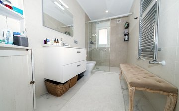 Property slide 30