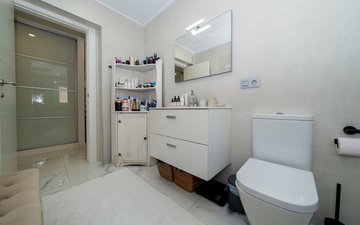 Property slide 31