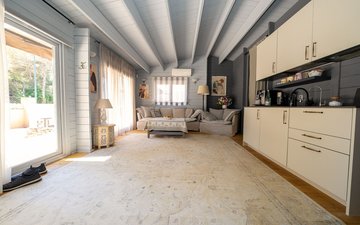 Property slide 38