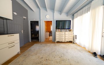 Property slide 40