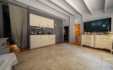 Property slide 41