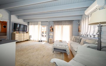 Property slide 42