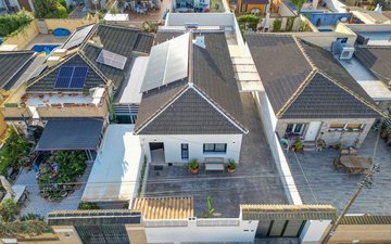Property slide 20
