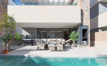 Property slide 43