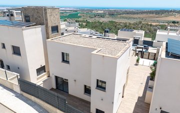 Property slide 31
