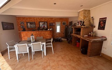 Property slide 9
