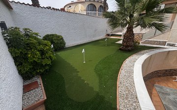 Property slide 32