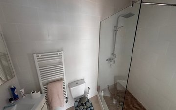 Property slide 40