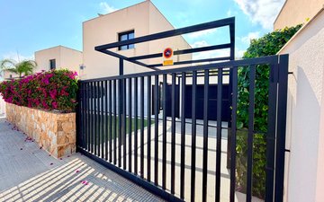Property slide 21