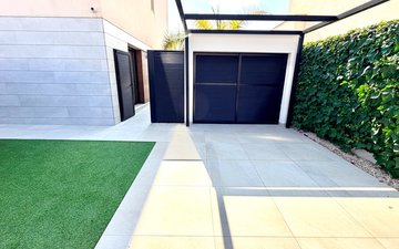 Property slide 50