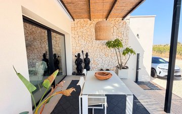 Property slide 16