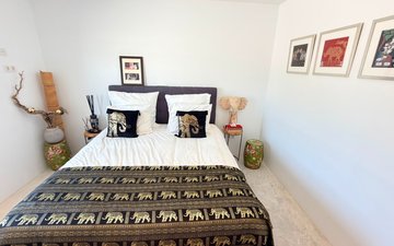 Property slide 26