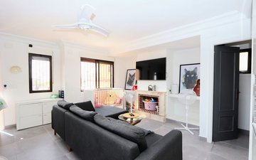 Property slide 9