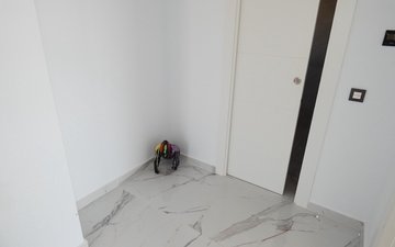 Property slide 38
