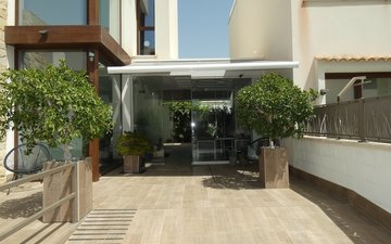 Property slide 7