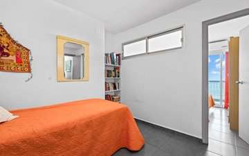 Property slide 21