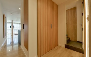 Property slide 44