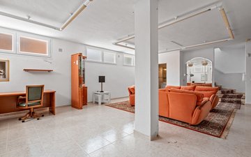 Property slide 36