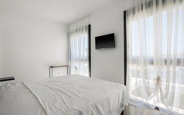 Property slide 17