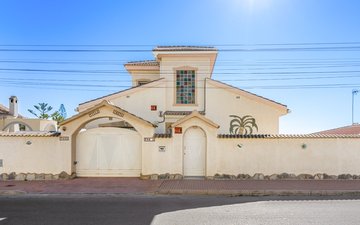 Property slide 43