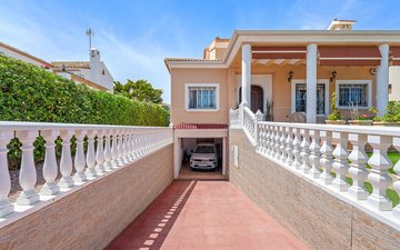 Property slide 20