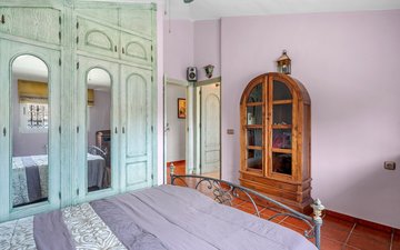 Property slide 39