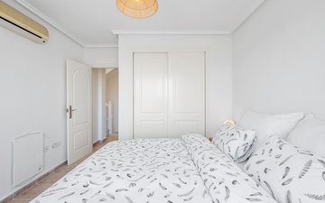 Property slide 21