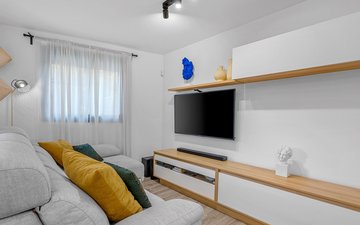 Property slide 8