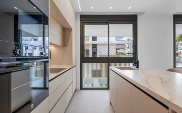 Property slide 19