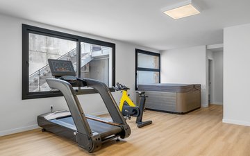 Property slide 28