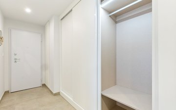 Property slide 25