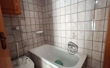 Property slide 28