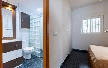Property slide 21