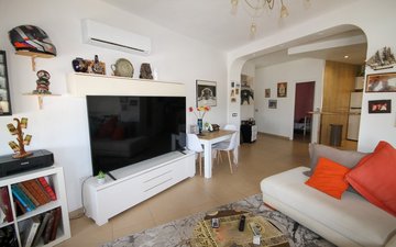 Property slide 4