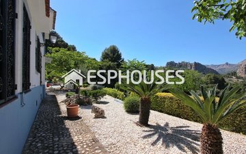 Property slide 15