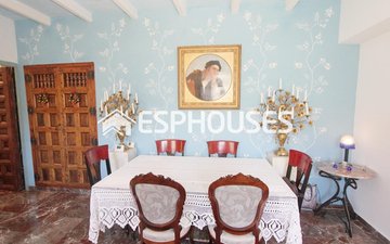 Property slide 29