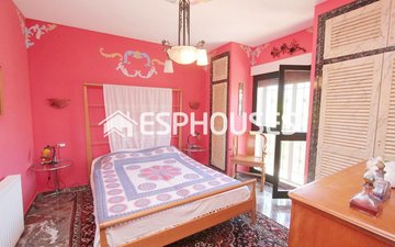 Property slide 39