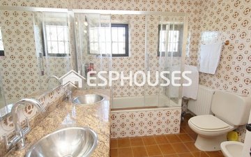 Property slide 48