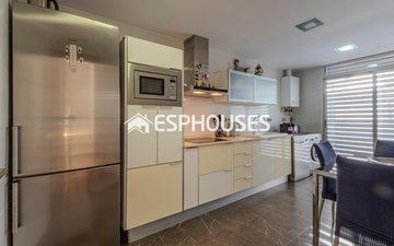 Property slide 8