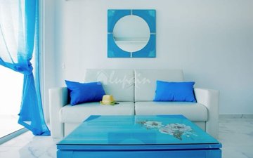 Property slide 18