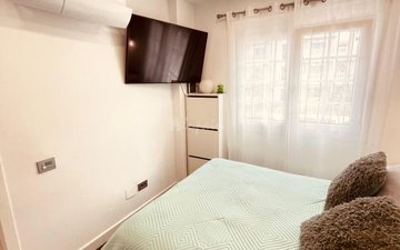 Property slide 19
