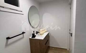Property slide 17