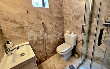 Property slide 22