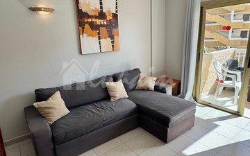 Property slide 20