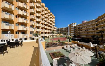 Property slide 44