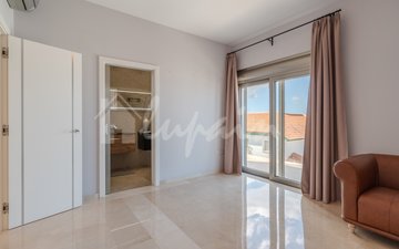 Property slide 47
