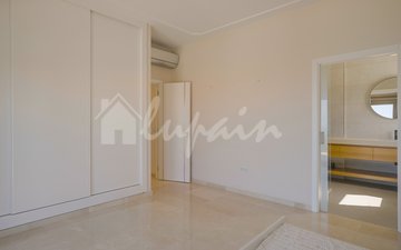 Property slide 52