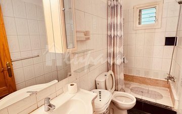 Property slide 10